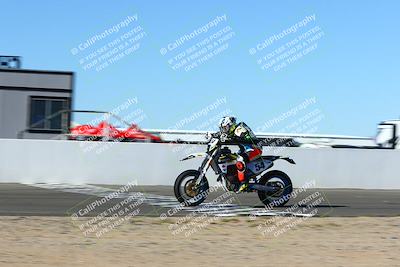 media/Jan-09-2022-SoCal Trackdays (Sun) [[2b1fec8404]]/Front Straight Speed Shots (1pm)/